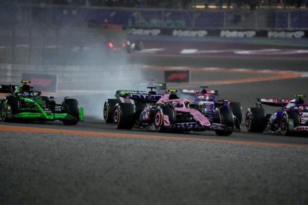 F1卡塔尔大奖赛维斯塔潘冠军 周冠宇赛季首拿分