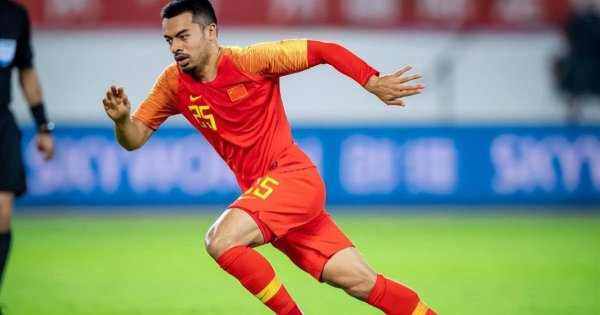 申花后腰李可或转会鲁能, 韩鹏表态将提供合理薪资
