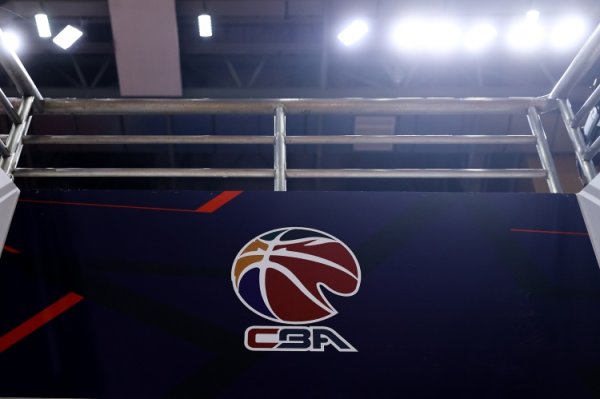 媒体人：CBA会出现大量一边倒的赛事   还没开赛就知道最后四强是谁
