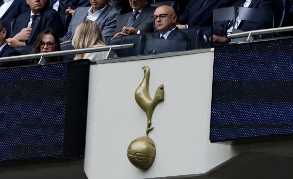 热刺抠抠索索的当家人利维离开, 成为英超最长任期的当家人 热刺抠抠索索的当家人利维离开, 成为英超最长任期的当家人