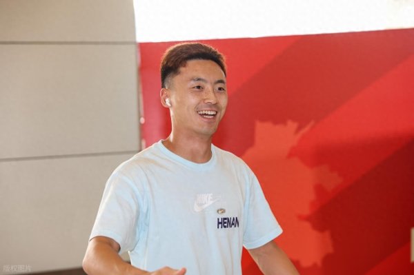 河南队后备  前场球员本赛季毫无存在感, 上赛季还有出场就得分  的神迹