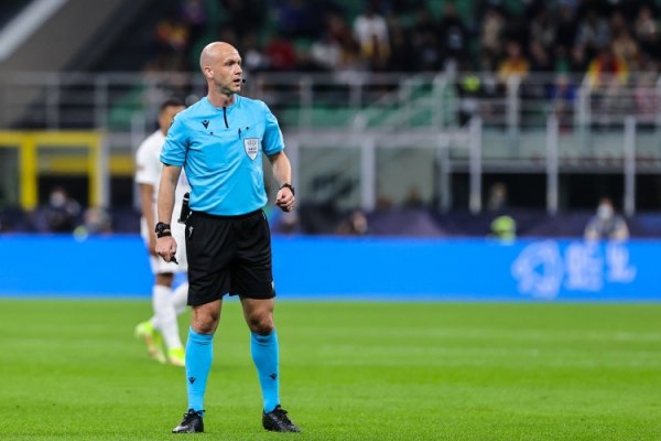 英超第4轮裁判 安排: 安东尼-泰勒将执法曼市德比 英超第4轮裁判 安排: 安东尼-泰勒将执法曼市德比