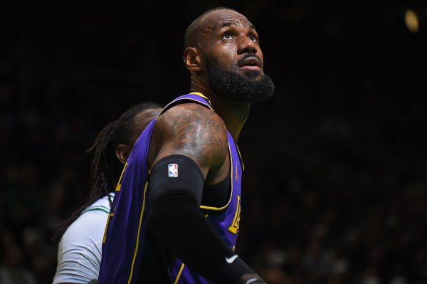 Buha:不必对詹姆斯打季前赛抱任何期待 没人比他更值得负荷管理 Buha:不必对詹姆斯打季前赛抱任何期待 没人比他更值得负荷管理