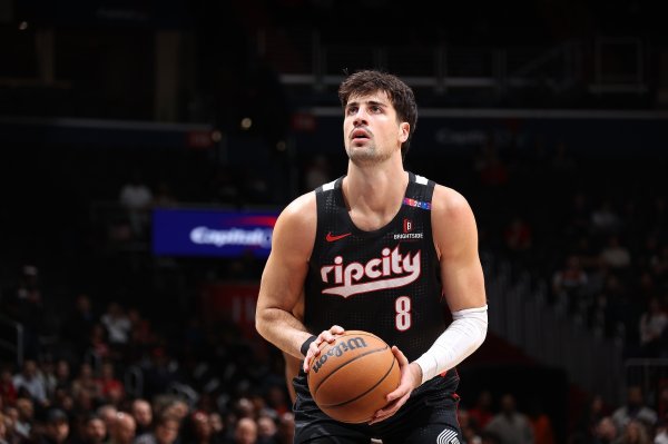 开拓者对阵国王:阿夫迪亚先发出战+克林根霍勒迪卡马拉夏普 开拓者对阵国王:阿夫迪亚先发出战+克林根霍勒迪卡马拉夏普