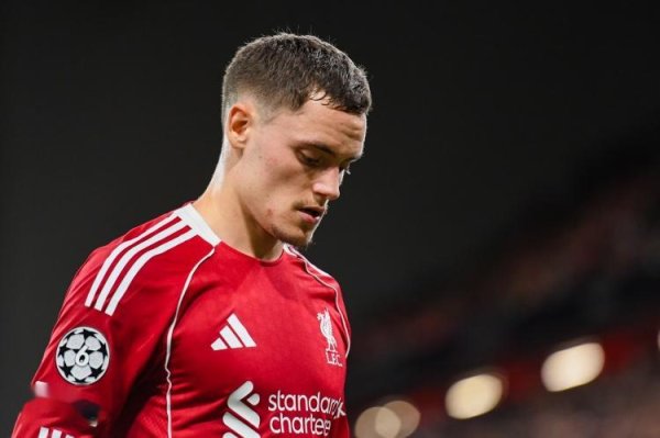 评论员: 红军试图将维尔茨硬塞进阵形 , 竞技状态 未见起色反而有些退步 评论员: 红军试图将维尔茨硬塞进阵形 , 竞技状态 未见起色反而有些退步